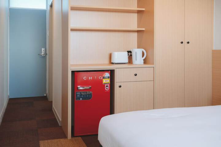 Room 18 of 123