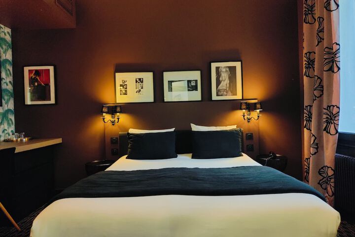Room 47 of 74