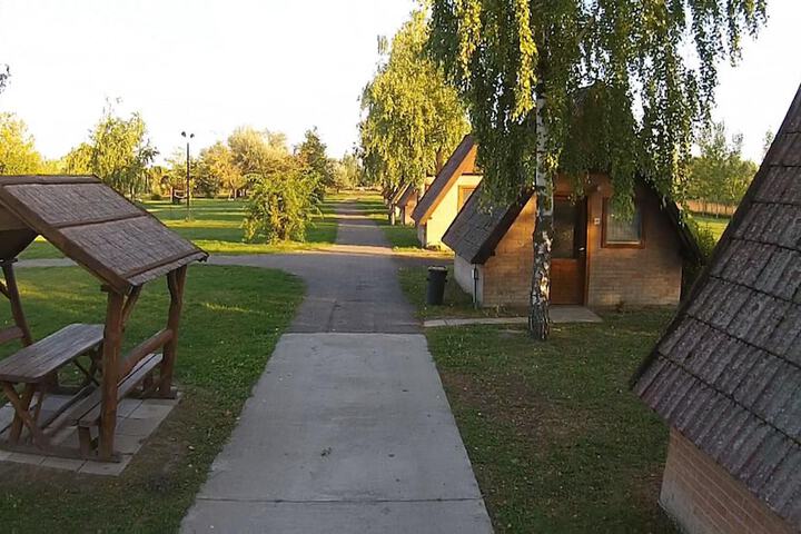 Property Grounds 73 of 79