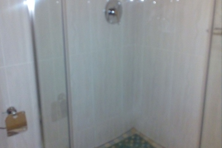 Room 21 of 37