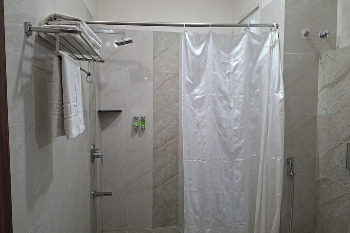 Room 19 of 46