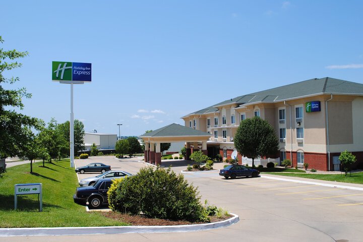 Hotel 45 of 56