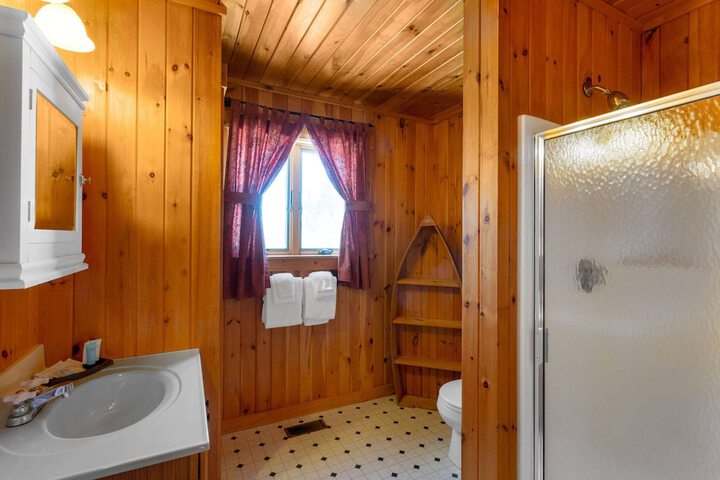 Room 13 of 77
