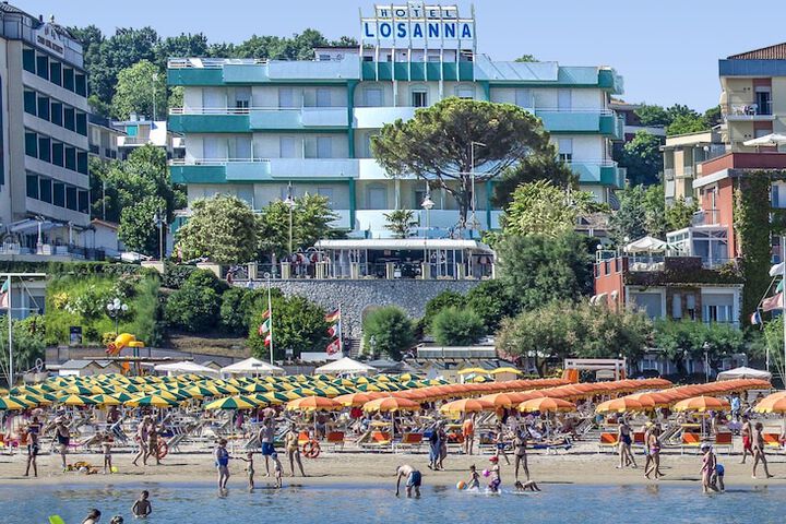 Hotel Losanna Gabicce Mare in Gabicce Mare