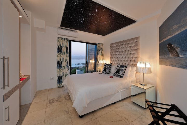 Room 11 of 63