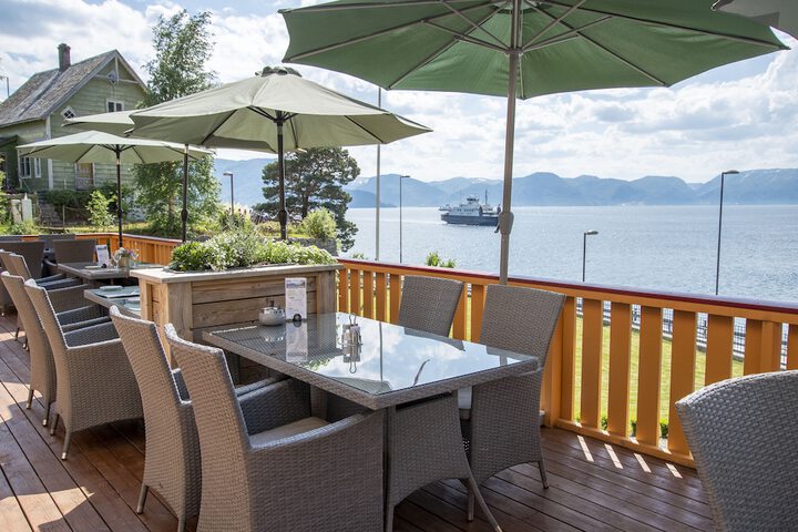 Terrace/Patio 92 of 104