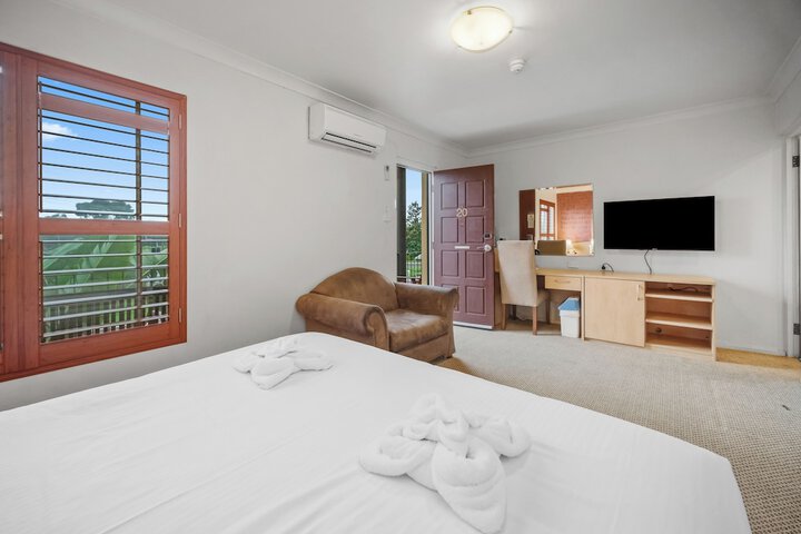 Room 10 of 45