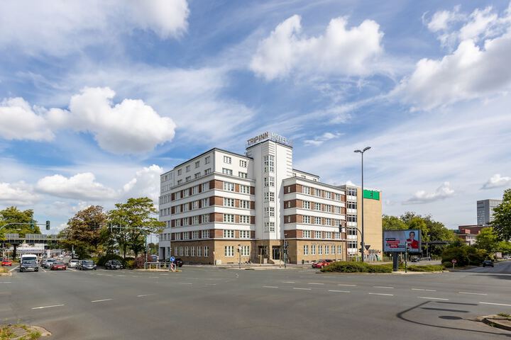 Hotel 37 of 42