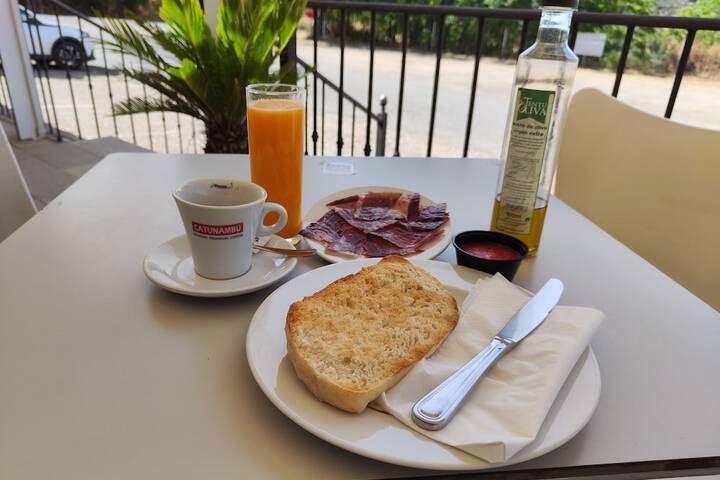 Breakfast/Coffee Service 59 of 63