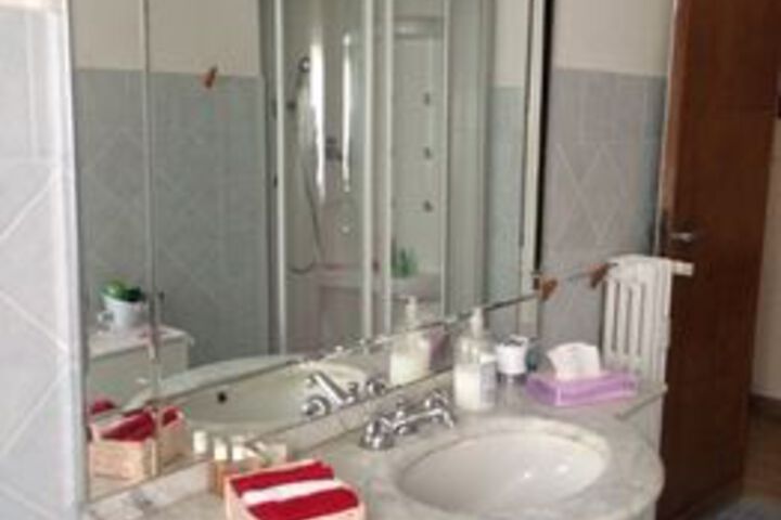 Room 3 of 14