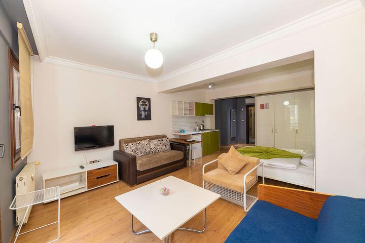 Room 107 of 138