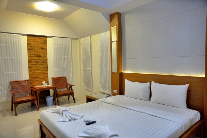 Room 19 of 61