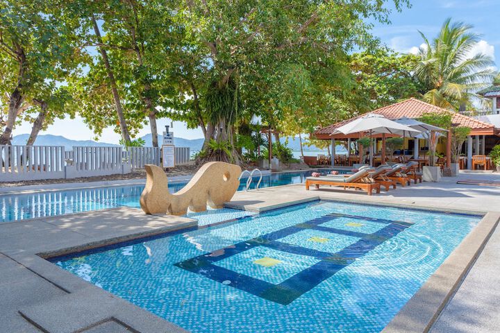Pool Hotel