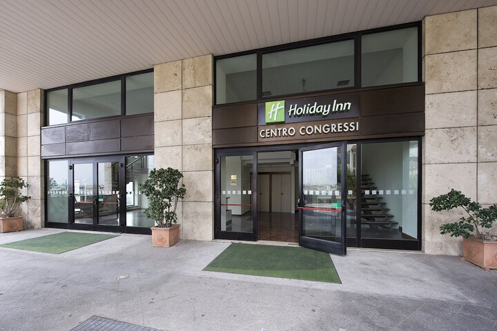 Hotel 90 of 98