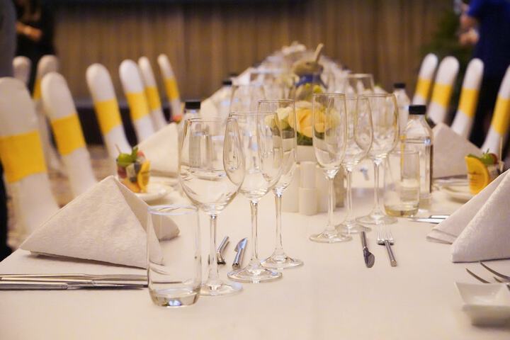 Ballroom/Hall 113 of 133