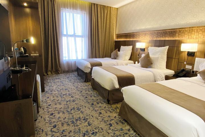 Room 54 of 78