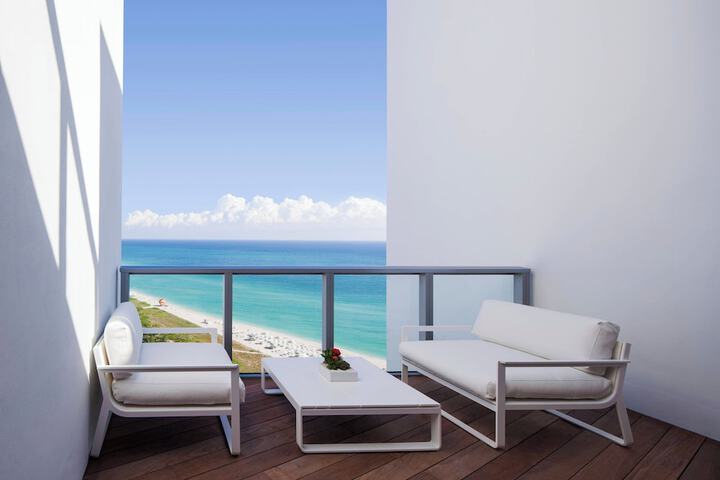 Beach/ocean view