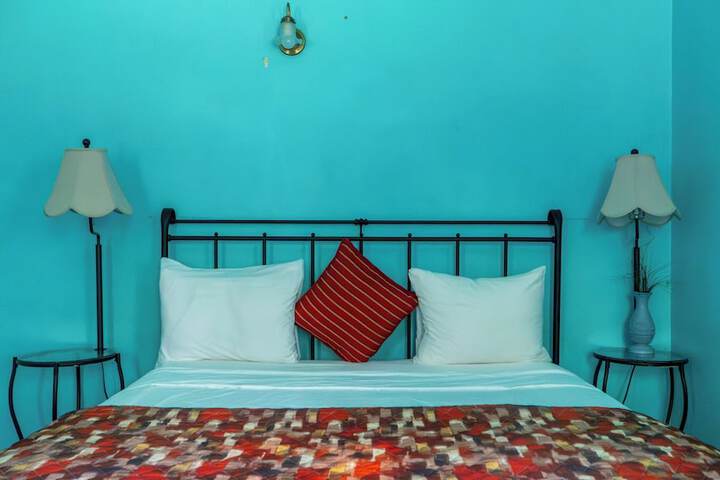 Room 23 of 68