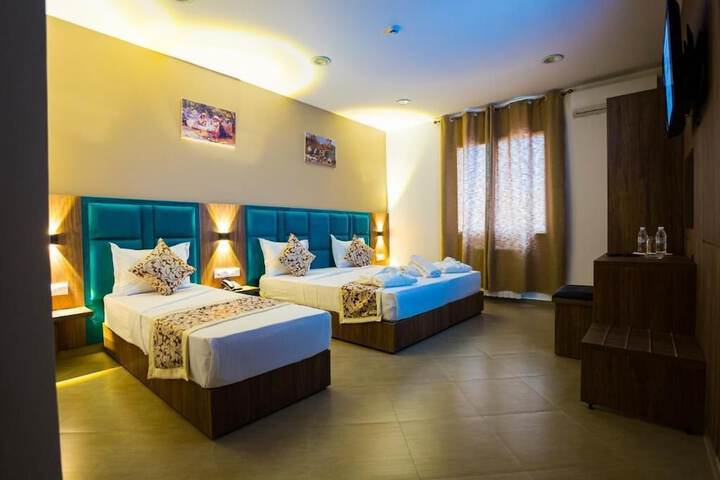 Room 7 of 29