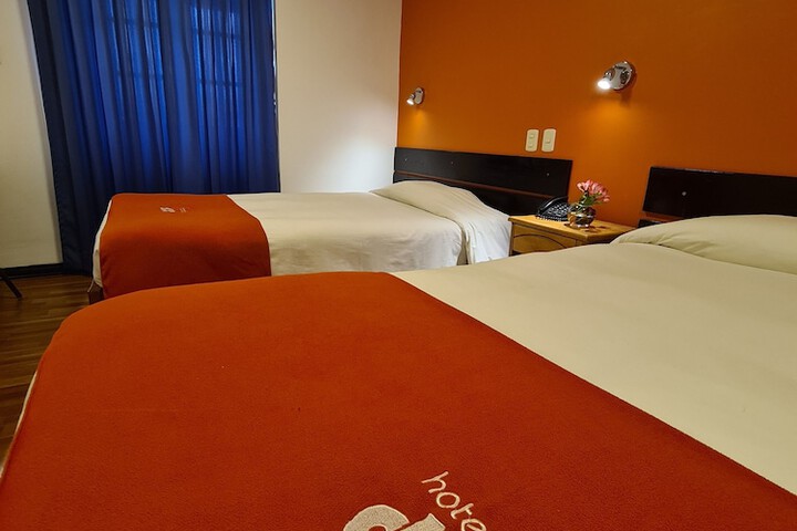 Room 27 of 67