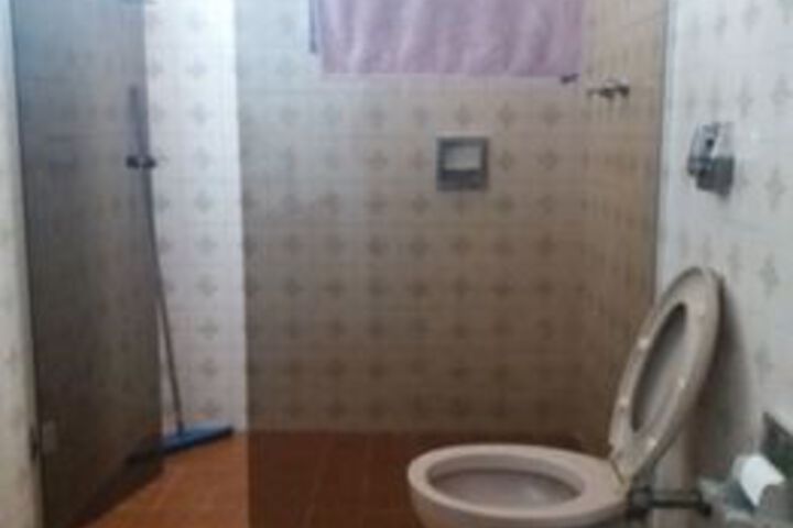 Room 4 of 54