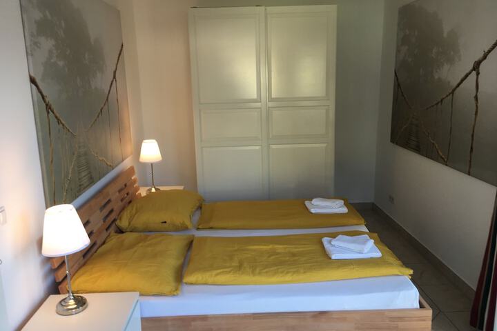 Room 26 of 133
