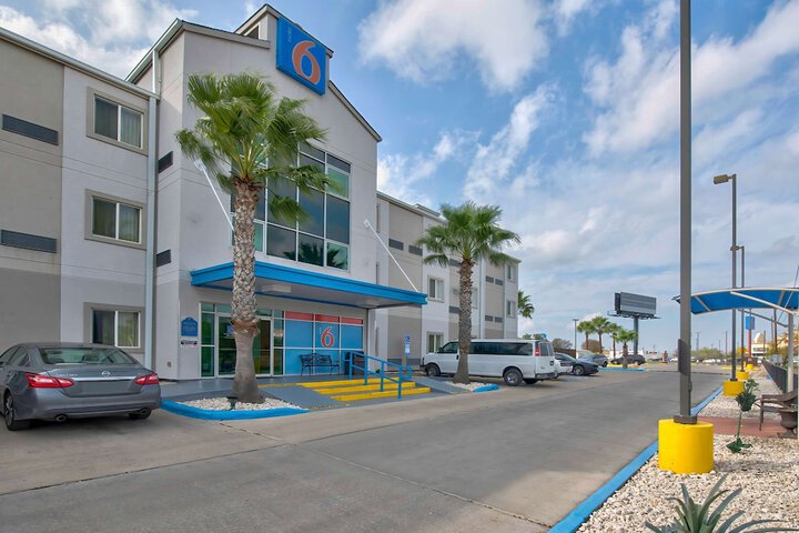 Exterior Photo