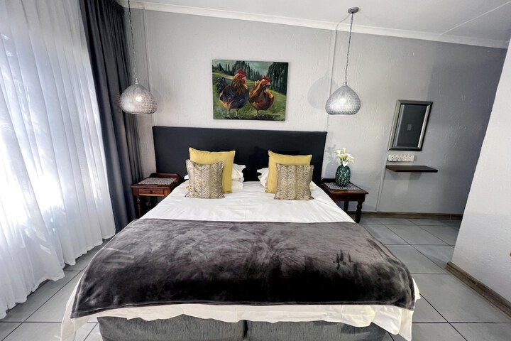 Room 22 of 46