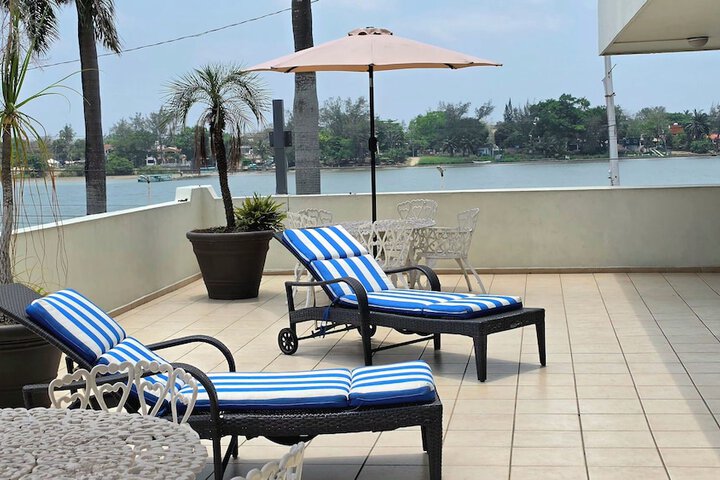 Terrace/Patio 40 of 42