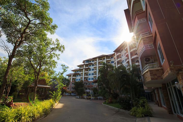 Hotel 27 of 29