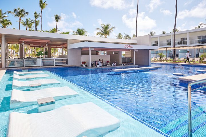 Pool 54 of 131