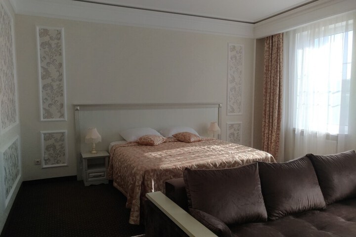 Room 16 of 47