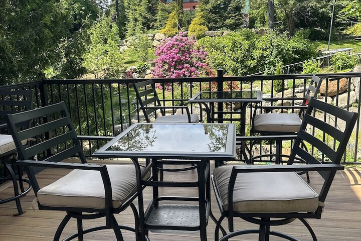 Breakfast/Coffee Service 72 of 97