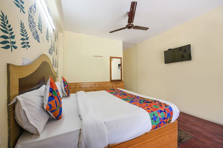 Room 20 of 29