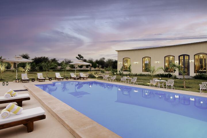 Pool 39 of 123