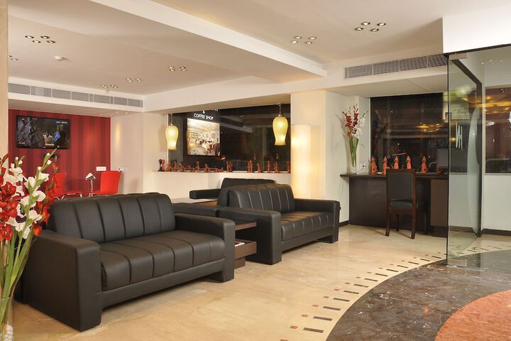 Hotel Lobby
