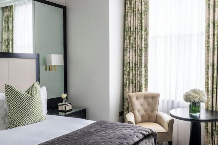 Room 36 of 111