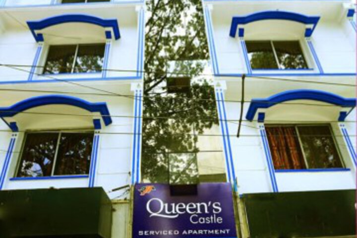 OYO 10340 Hotel Queens Castle