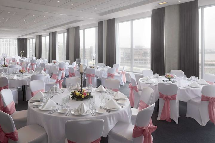 Wedding/Banquet 26 of 36