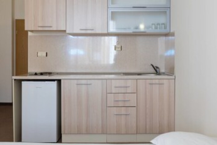 Quiet Studio with Kitchen & Balcony