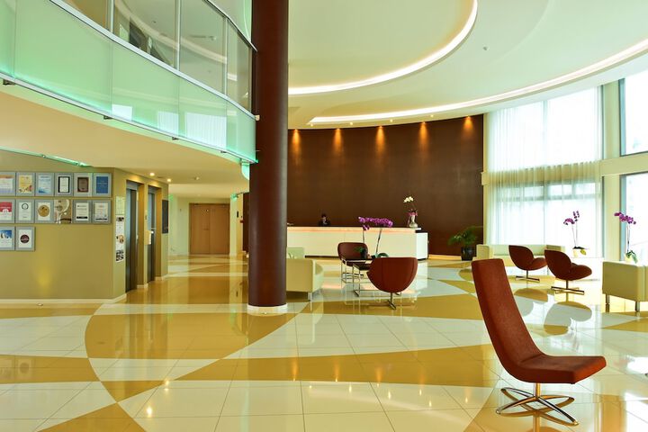 Guest Lobby