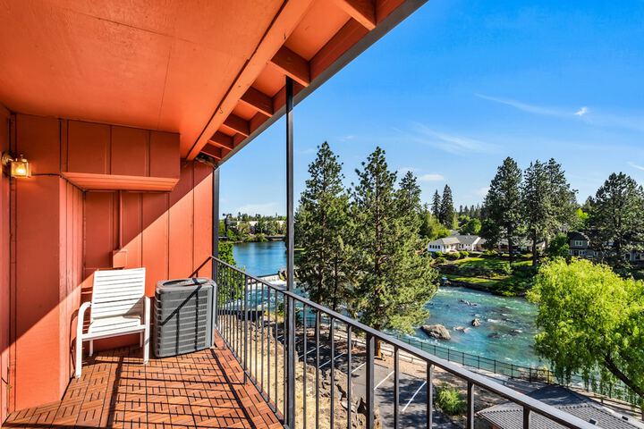 Terrace/Patio 295 of 398