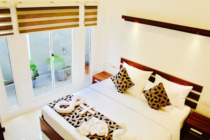 Room 15 of 35
