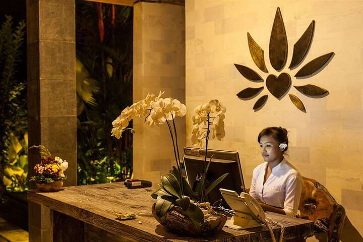 Lobby Photos