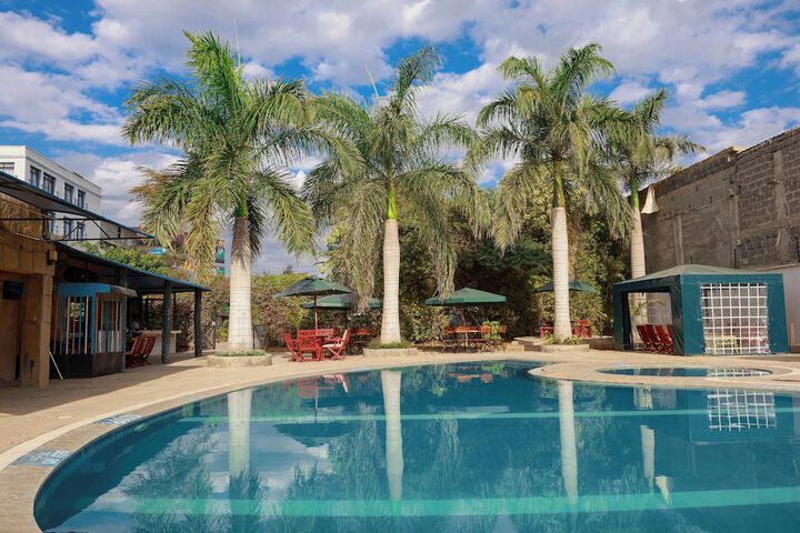 Pool 17 of 31