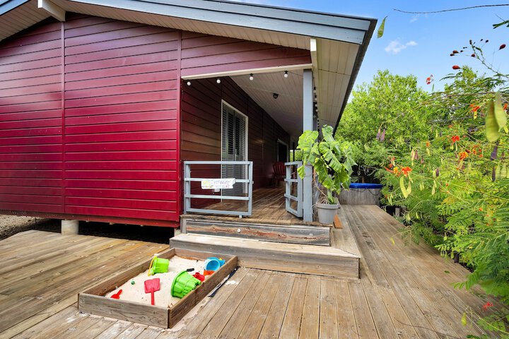 Terrace/Patio 11 of 64