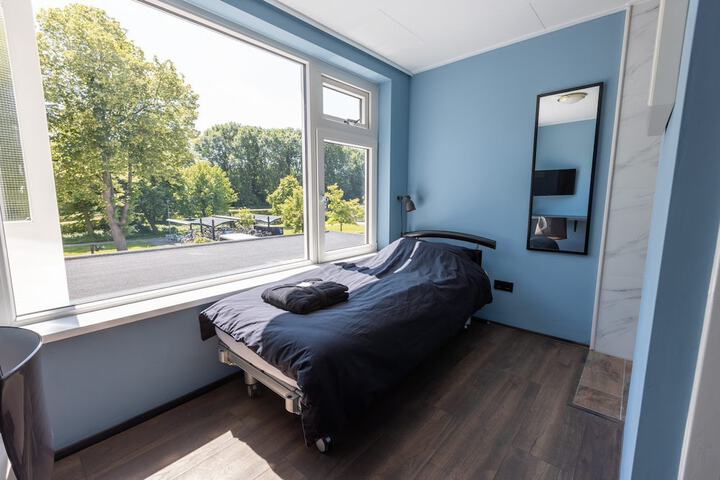 Room 5 of 21