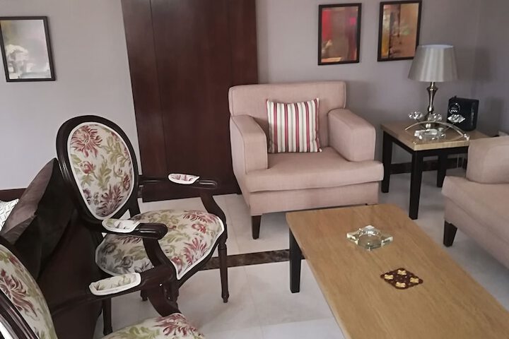 Guest Lobby