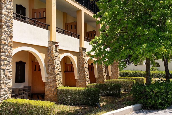 Hotel 153 of 161