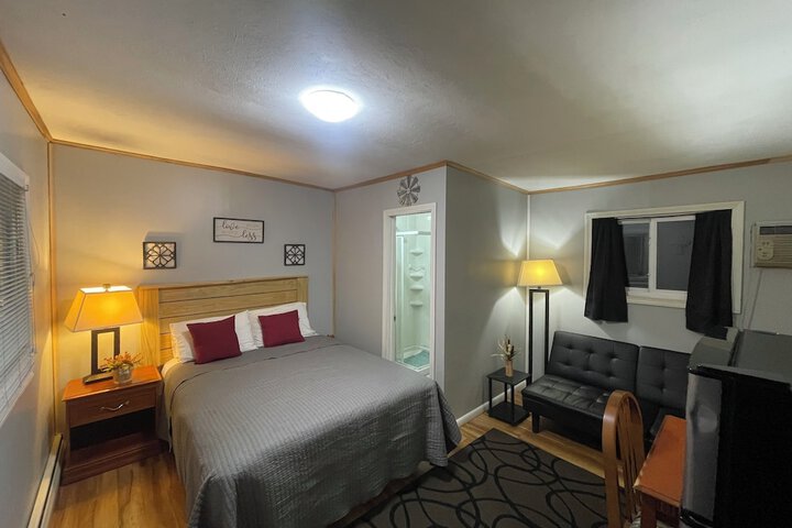 Room 14 of 36